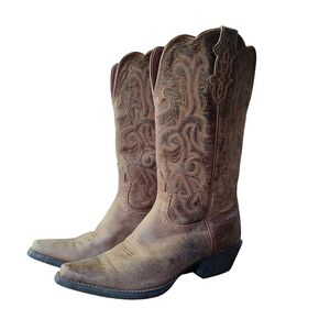 Justin Embroidered Brown Western Heeled Boots